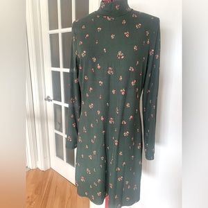 Green and Pink Floral Mock Neck Dress 10$ or 2 for 15$!